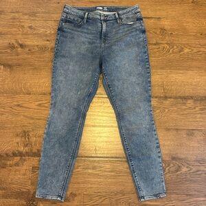 Old Navy high rise skinny jean